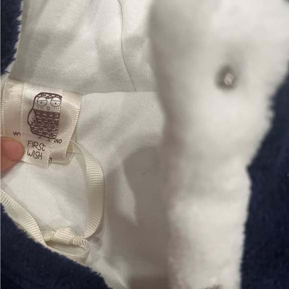 [3-6m]First Wish Polar Bear Navy White Snowsuit Snap Hooded Footed Mittens EUC - Picture 4 of 8
